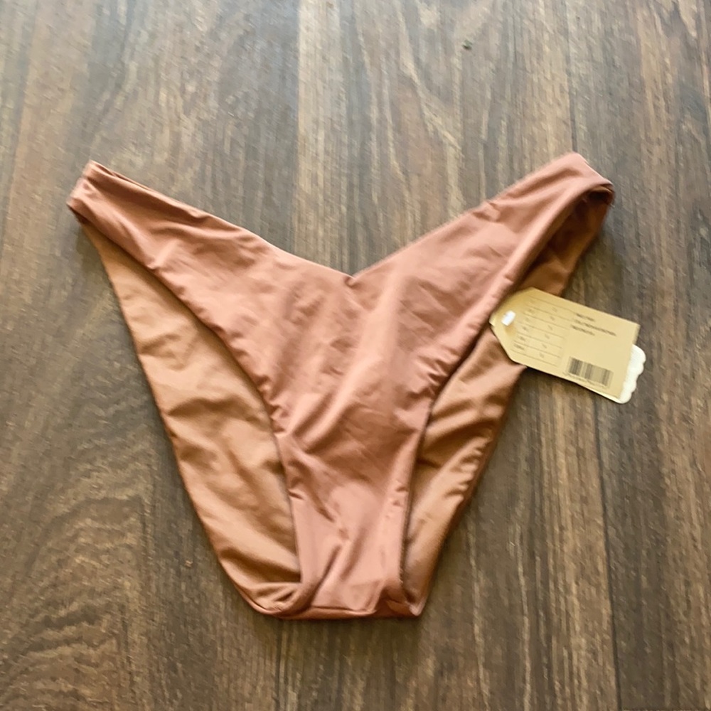 Indonesia Bottom in Brown